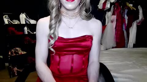 Amalie online show from 12.04.25