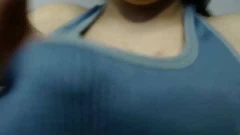 The queen of the biceps  online show from 02.08.26