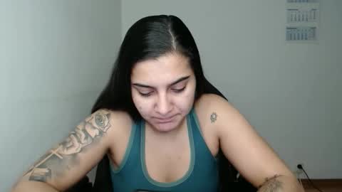 The queen of the biceps  online show from 02.21.26