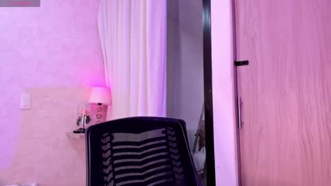 Luisa online show from 01.23.25