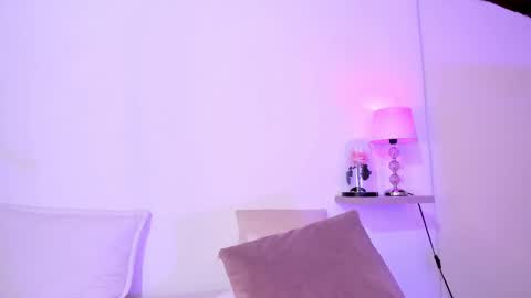 Luisa online show from 03.04.25