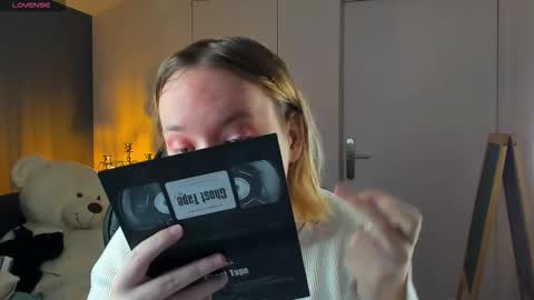 Hi im Amanda online show from 11.13.25