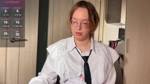 Hi im Amanda online show from 02.20.26