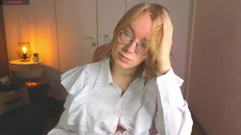 Snapshot of amanda_butlerr chatting on 06.03.26 Hi im Amanda online show from 06.03.26