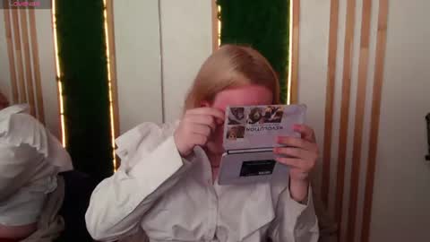 Snapshot of amanda_butlerr chatting on 06.26.26 Hi im Amanda online show from 06.26.26