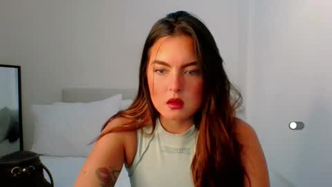 Snapshot of amanda_callum_ chatting on 03.10.25 Katha online show from 03.10.25