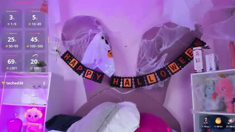 Amanda online show from 10.31.25