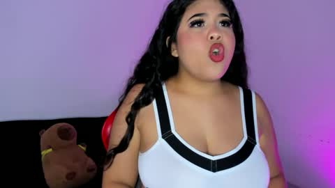 Amanda Moore online show from 12.05.25