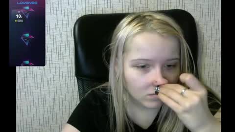 Snapshot of amanda_sherr chatting on 02.13.25 Amanda online show from 02.13.25