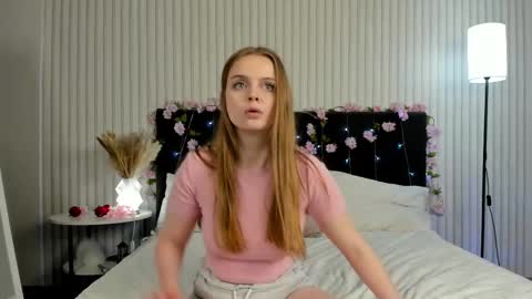 Snapshot of amanda_stele chatting on 10.15.25 Amanda online show from 10.15.25