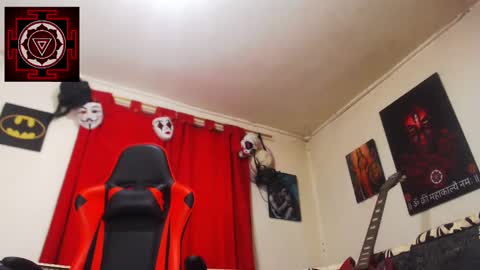 Amanda Valeska online show from 02.14.25