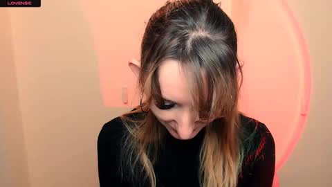 Snapshot of amandasentin chatting on 10.15.25 Amanda online show from 10.15.25