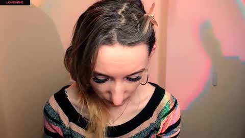 Snapshot of amandasentin chatting on 10.30.25 Amanda online show from 10.30.25