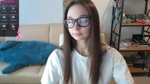 Mila online show from 12.03.24