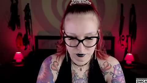 Goddess Amanita online show from 03.07.25