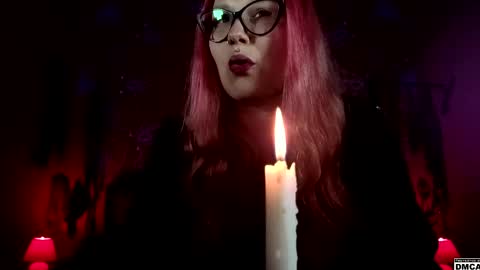 Snapshot of amanita__pantherina chatting on 05.07.26 Goddess Amanita online show from 05.07.26