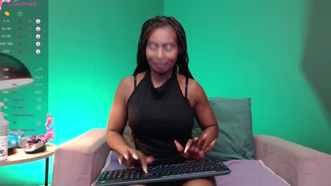 Snapshot of amara_bss_ chatting on 12.21.24 luna online show from 12.21.24