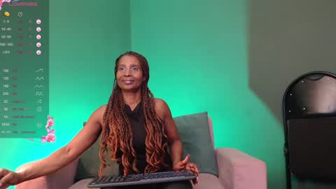 Snapshot of amara_bss_ chatting on 12.21.24 luna online show from 12.21.24