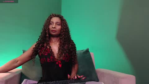 Snapshot of amara_bss_ chatting on 01.13.25 luna online show from 01.13.25