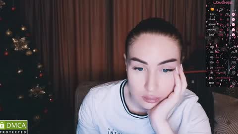 Snapshot of amara_campbell chatting on 12.16.24 amara campbell online show from 12.16.24