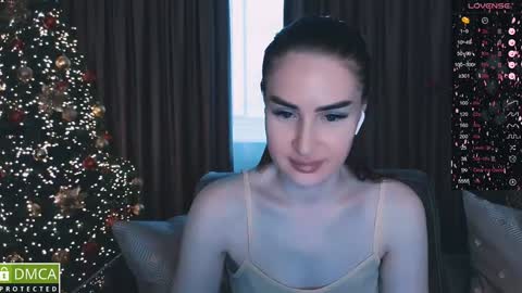 Snapshot of amara_campbell chatting on 12.28.24 amara campbell online show from 12.28.24