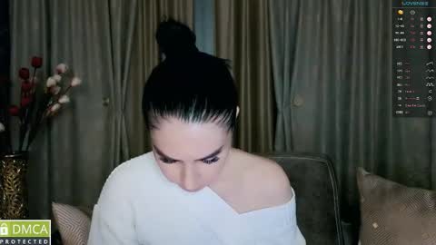 Snapshot of amara_campbell chatting on 10.29.25 amara campbell online show from 10.29.25