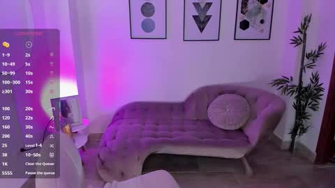 amara foxx online show from 11.25.25