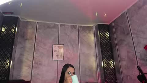 Amara Lewis online show from 09.09.25