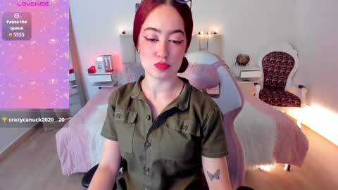 Snapshot of amaraa_couper1 chatting on 10.22.25 amaraa_couper1 online show from 10.22.25