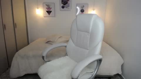 Amarantha online show from 09.11.25