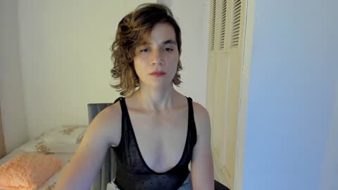 Snapshot of amaranthaajames chatting on 02.05.25 Amarantha online show from 02.05.25