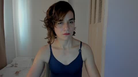 Snapshot of amaranthaajames chatting on 02.05.25 Amarantha online show from 02.05.25