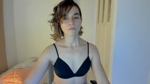 Snapshot of amaranthaajames chatting on 02.07.25 Amarantha online show from 02.07.25