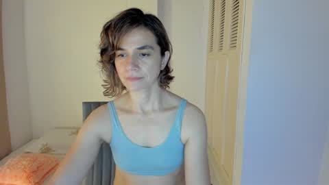 Snapshot of amaranthaajames chatting on 02.08.25 Amarantha online show from 02.08.25