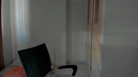 Snapshot of amaranthaajames chatting on 02.12.25 Amarantha online show from 02.12.25