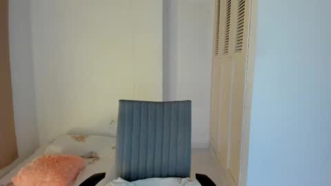 Snapshot of amaranthaajames chatting on 02.14.25 Amarantha online show from 02.14.25