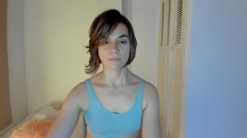 Snapshot of amaranthaajames chatting on 02.14.25 Amarantha online show from 02.14.25