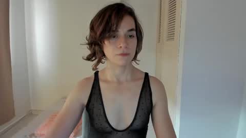 Snapshot of amaranthaajames chatting on 02.18.25 Amarantha online show from 02.18.25