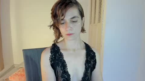 Snapshot of amaranthaajames chatting on 02.22.25 Amarantha online show from 02.22.25