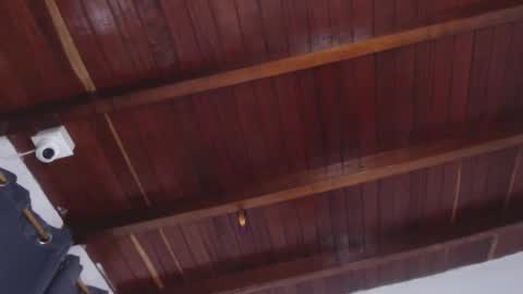   online show from 10.10.25