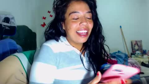 Amara Julia online show from 11.09.25