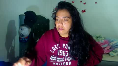 Amara Julia online show from 12.01.25