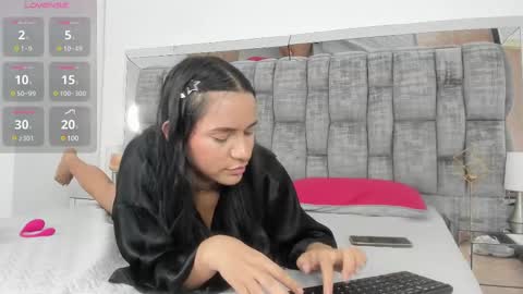 Amara online show from 12.08.24