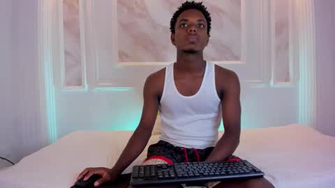 Snapshot of amare_25 chatting on 09.17.25 Amare online show from 09.17.25