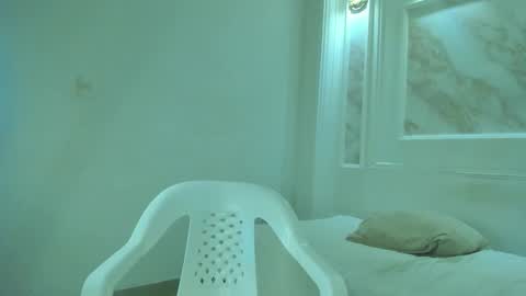 Snapshot of amare_25 chatting on 10.09.25 Amare online show from 10.09.25