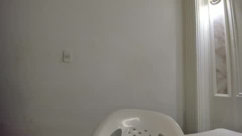 Snapshot of amare_25 chatting on 10.17.25 Amare online show from 10.17.25