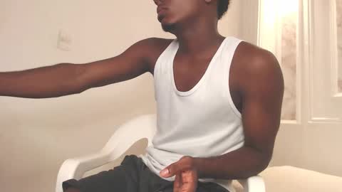 Snapshot of amare_25 chatting on 10.23.25 Amare online show from 10.23.25