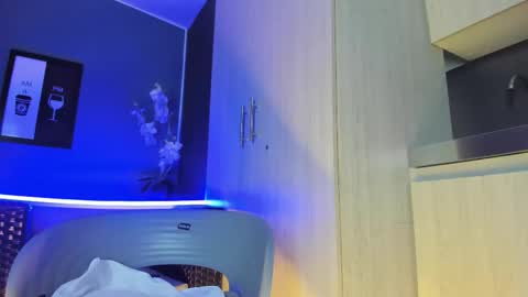 Emily online show from 10.22.25