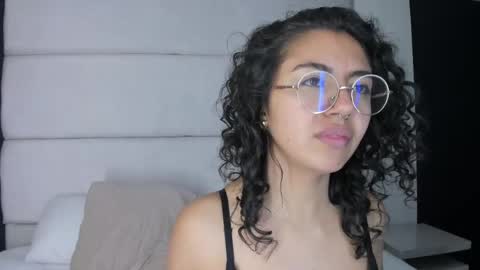 Snapshot of amarettho chatting on 06.03.26 Emily online show from 06.03.26