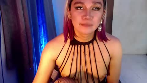 Snapshot of amayafucks1 chatting on 03.12.25 Amaya online show from 03.12.25